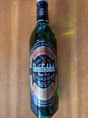 Glenfiddich. Single Malt. Pure Malt. Scotch Whisky. Spezial Old Reserve