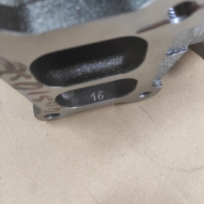 Holset HX55 Turbocompressore Ricostruito - 16cm Doppio Voluto T4 Fascia V - Made In England