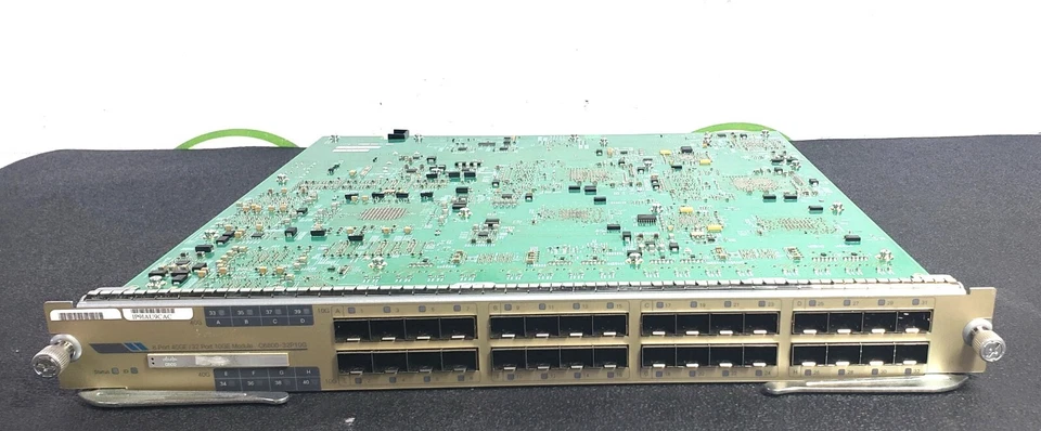 Cisco C6800-32P10G 8-Port 40GE / 32-Port 10GE Line Card Module - Image 2 of 4