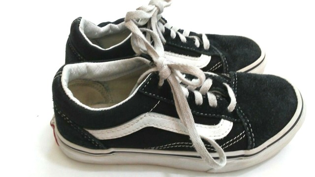 childrens vans shoes uk