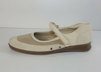 aerosoles mary jane flats