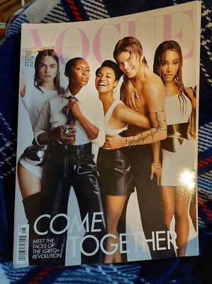 Vogue UK Magazine August 2022 Cara Delevgine | eBay UK