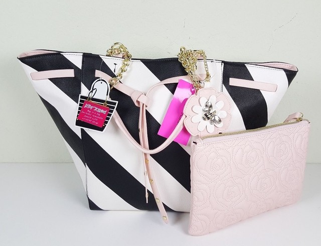 betsey johnson bee purse