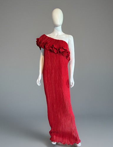 NWT Pronovias Barcelona Design Red Pleated One Shoulder Gown Stunning $900+ New - Picture 8 of 11