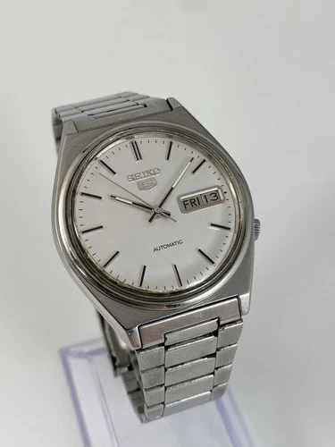 Vintage Seiko 5 Day Date Automatic 7009-3140-Runs-Stainless Steel-1980s