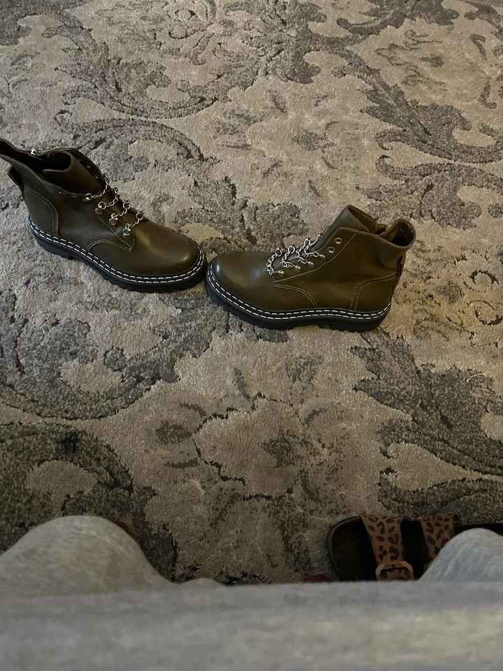 Bota de Combate Vince Camuto Para Mujer Verde Oliva Talla 6.5 Hecha por el Hombre Cuero Foto 4 de 4