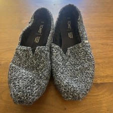 Toms Alpargata Charcoal Gray Knot Black Sweater Fur Lined Shoe 8
