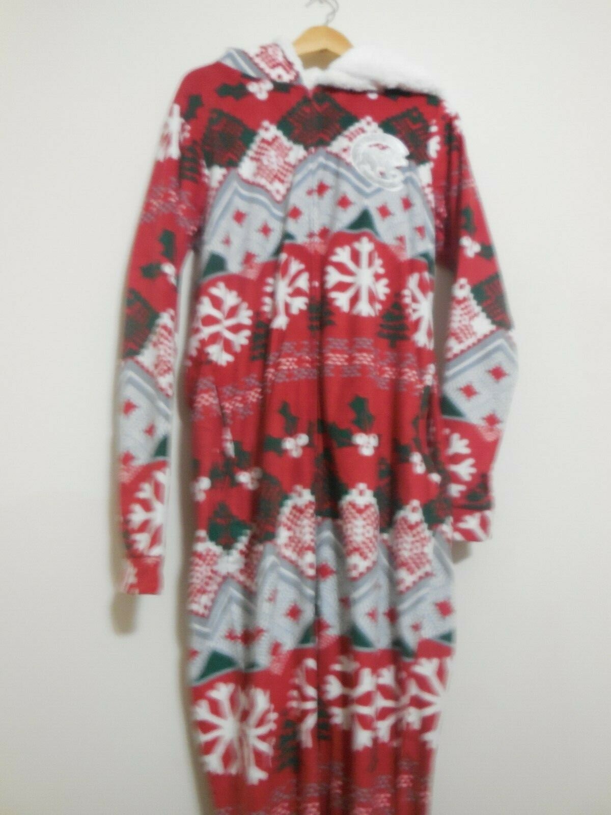 Picture 2 of 4