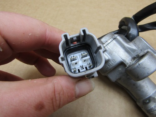 Suzuki DL 1050 V-Strom RC M2 2022 5,132 miles ECU ignition lockset (13678) - Picture 17 of 20