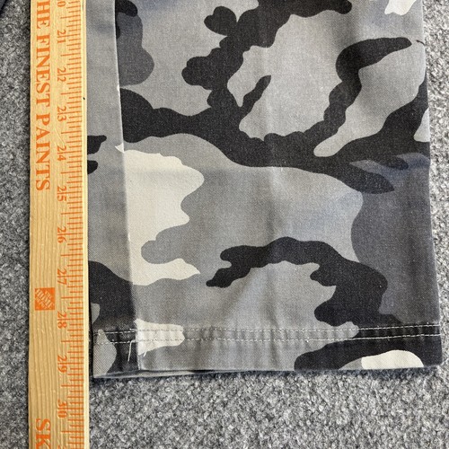 Vintage Faded Glory Cargo Pants Boys 16 (30x30) Gray Camouflage Relaxed Straight - Picture 9 of 10