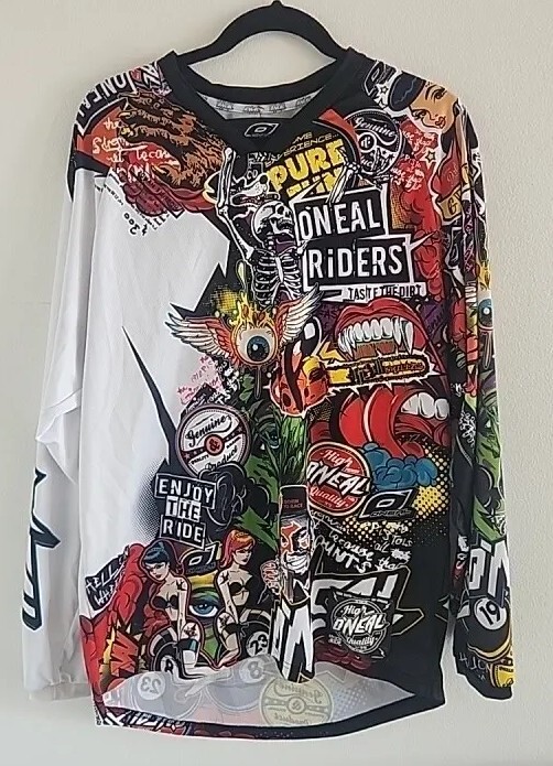 Picture 1 of 24