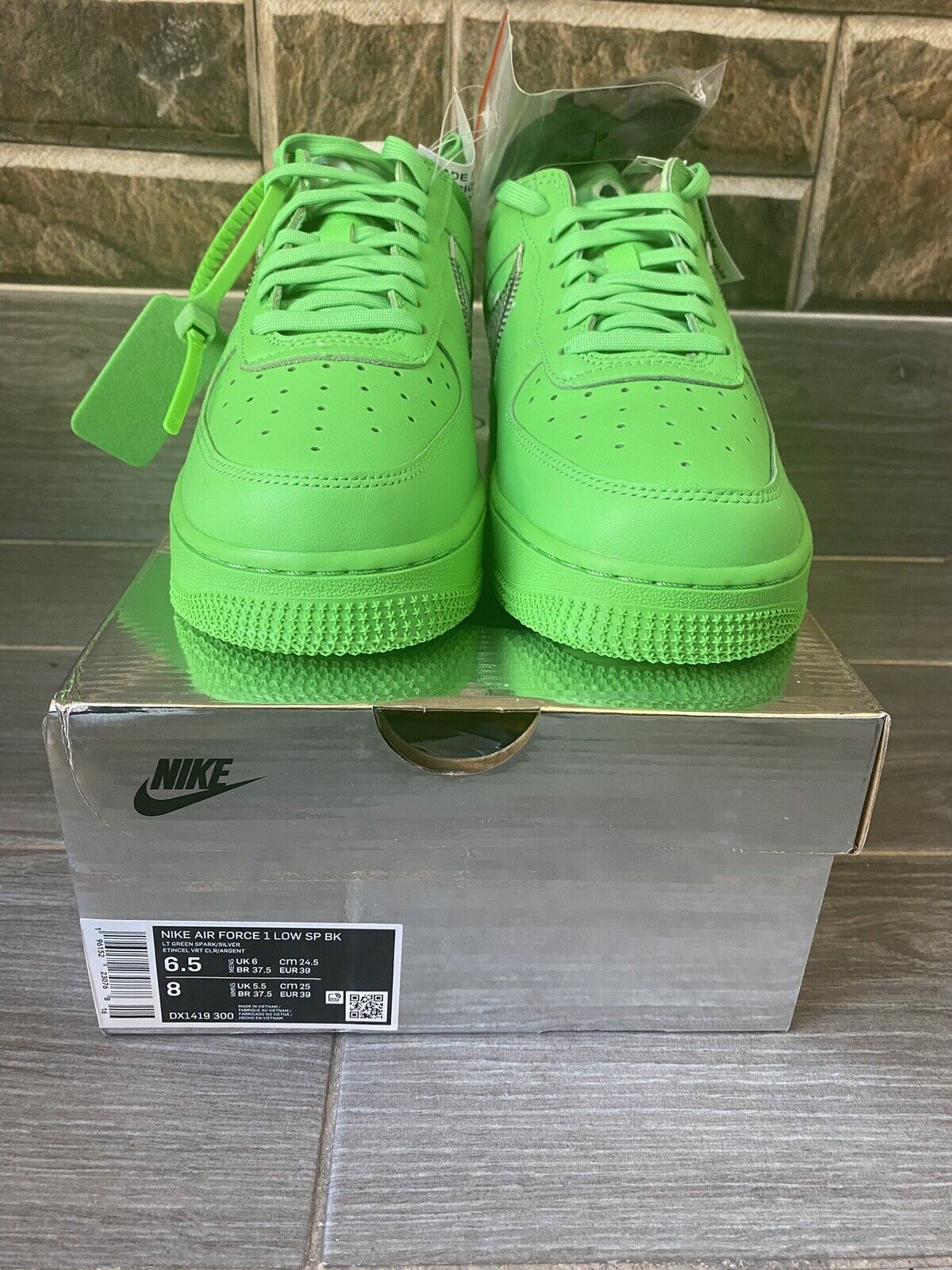 Off-White x Nike Air Force 1 Low Green Spark Gets A Release Date