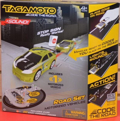 HexBug  Tagamoto Road Set Green Car NEW NIB 640-2667