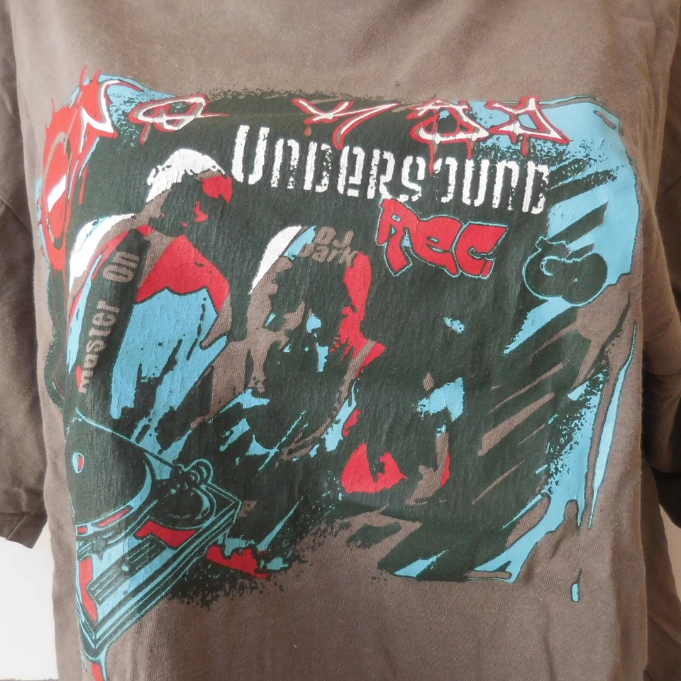 N9377 Camiseta de Manga Corta Gris Música Underground Talla M Moda Mujer Hombre - Imagen 2 de 4