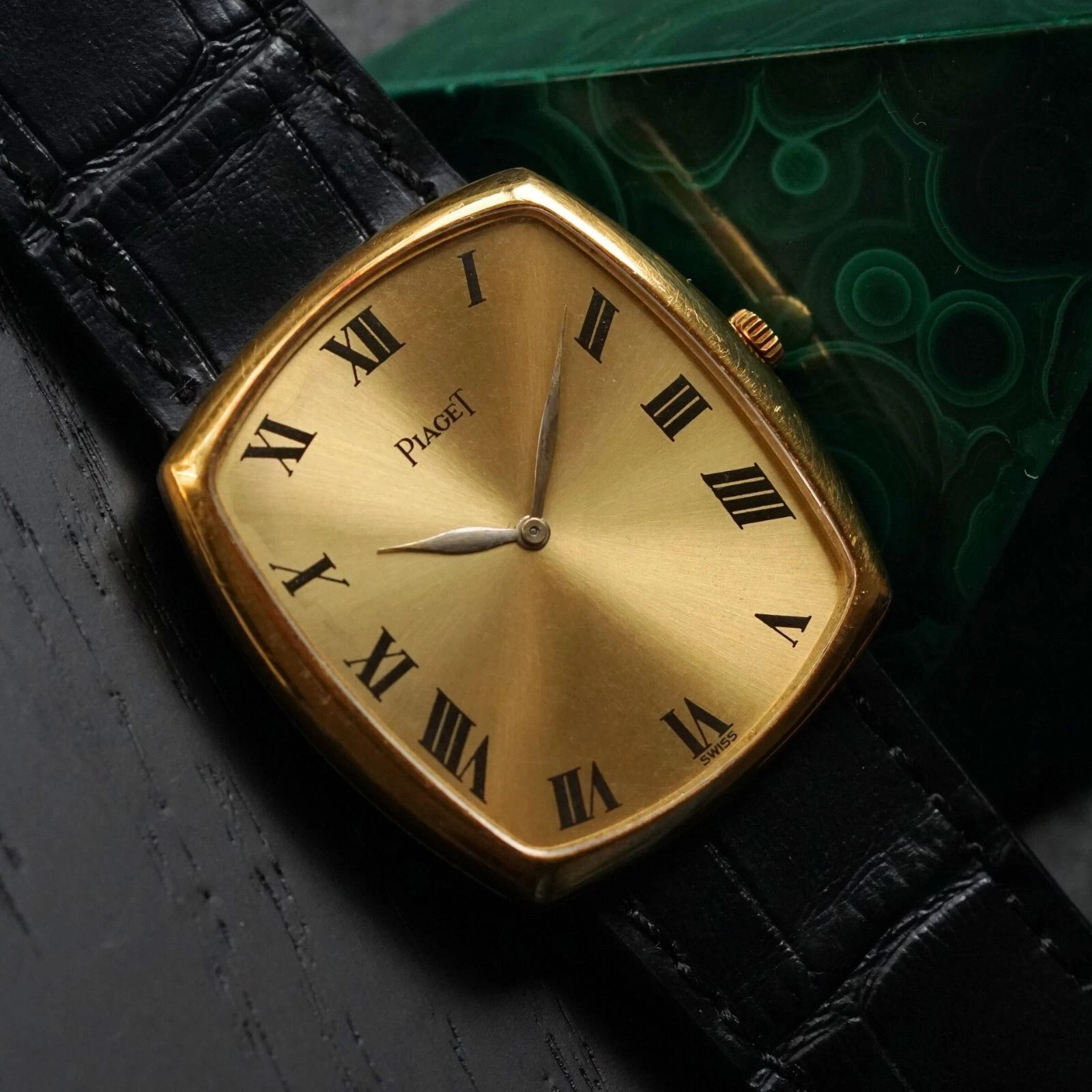 Piaget — Piaget Vintage Cushion Ref. 9741  18k Yellow Gold Manual Wind 29 mm 1970s