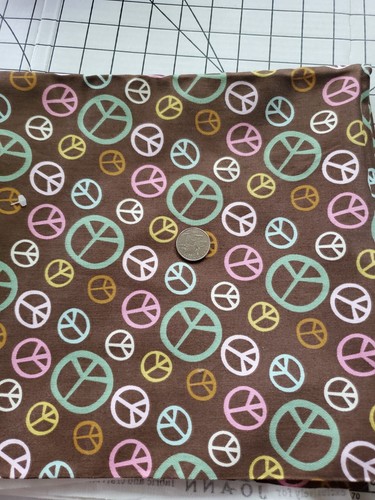 1 1/2 yds Quilt Sewing Fabric Colorful Peace Sign Symbols Brown Background - Picture 3 of 5