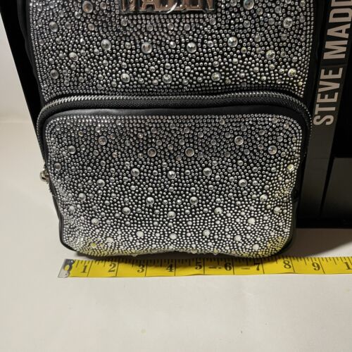 Nuovo Steve Madden 2 pezzi set regalo Bling strass zaino borsa cappello invernale nero - Foto 13 di 14