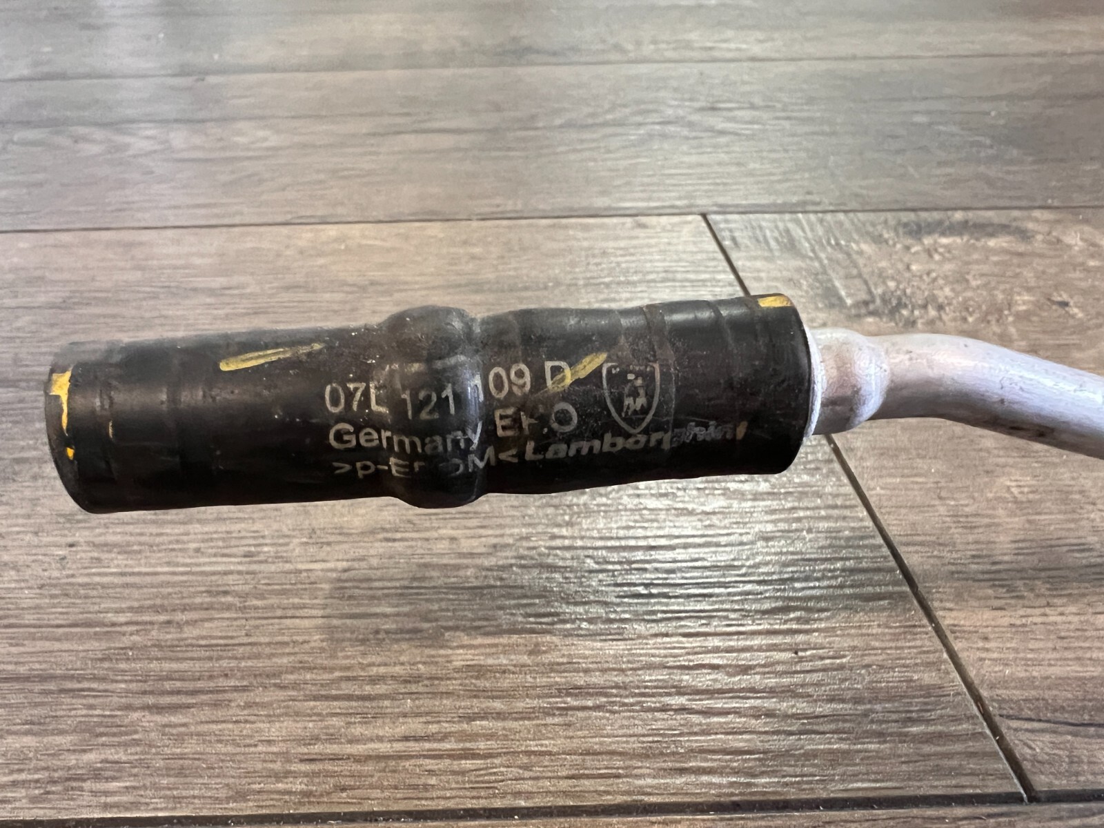 LAMBORGHINI GALLARDO LP550 560 570 COOLANT BREATHER TUBE LINE OEM 400121465