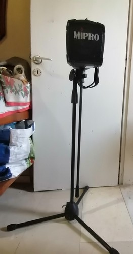 Mipro MA-101 Speaker with Microphone + MS-30 Speaker Stand - Afbeelding 11 van 11