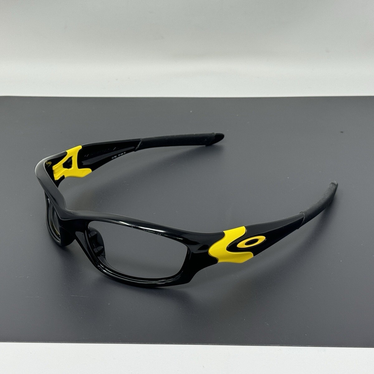Oakley 12-792 Straight Jacket II Livestrong Sunglasses Frame