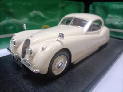 特価 Western Models (1/43) ジャガー XK120 FHC 特価 Western Models (1/43) ジャガー XK120 FHC 特価 Western
