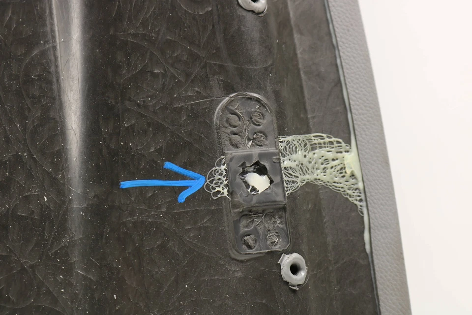 2006 BMW 325I - Front Upper SEAT BACK Panel W/ NET 6955598 - Image 4 of 4