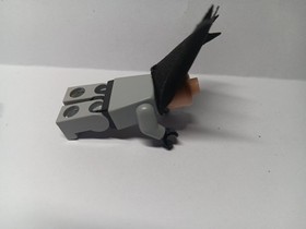 LEGO LIGHT BLUISH GRAY SUIT ORIGINAL BATMAN MINIFIGURE BAT001 7780 7779 7782