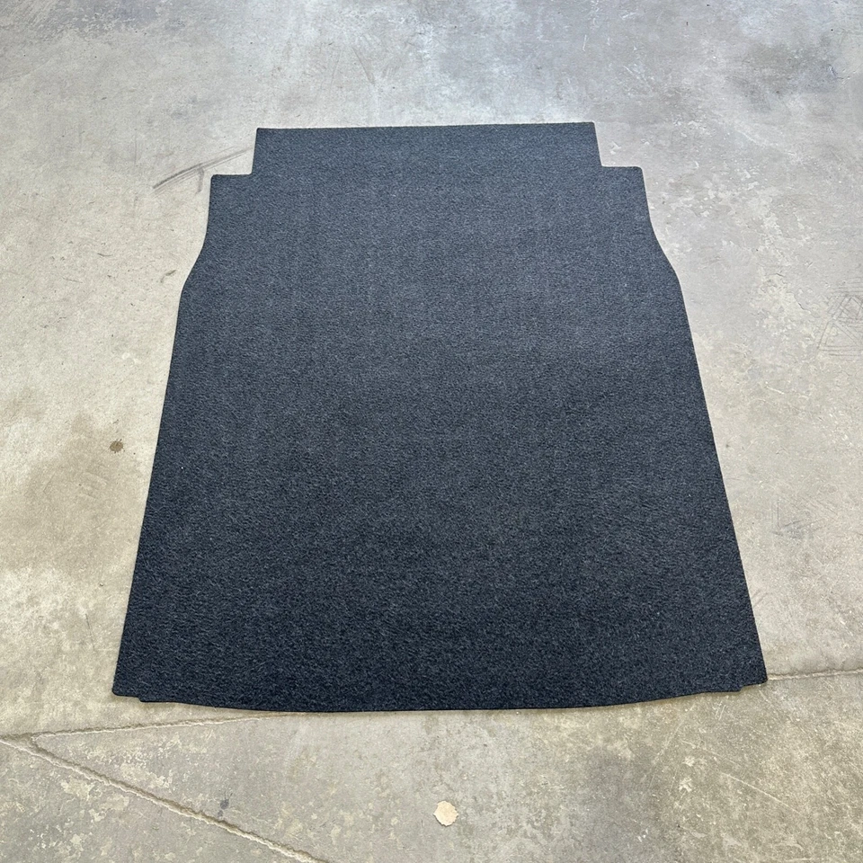 04-07 Cubierta de alfombra de carga para maletero trasero BMW 530i OEM Foto 2 de 4