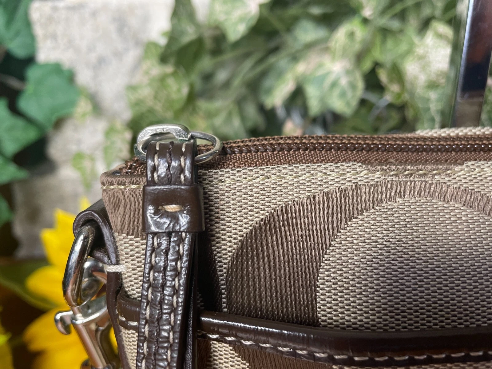 BORSA A TRACOLLA COACH KAKI SIGNATURE SWINGPACK A RIGHE BORSA A TRACOLLA BORSETTA