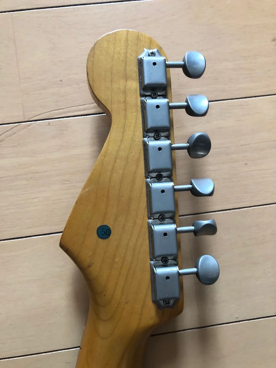 ゆ*こ様 Fender Japan Stratocaster 1982年製 Fender Stratocaster 1982 JV Serial Japan – The Guitar Colonel