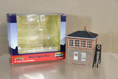 BACHMANN SCENECRAFT 44-061K OO SCALE SIGNAL BOX BOXED pmv | eBay UK