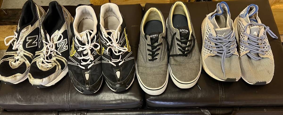 Lotto scarpe uomo usate ~taglia 12 (quasi taglia 12) atletiche eleganti casual 