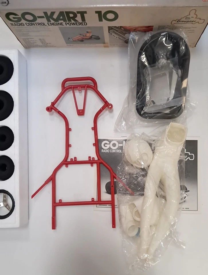 Kyosho Graupner Go-Kart 10 RC scala 1/4 vintage in kit - Immagine 3 di 4