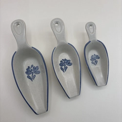 RARE Set of 3 PFALTZGRAFF  Castle YORKTOWNE Staple SCOOPS Spoon S, M, & L 7" L