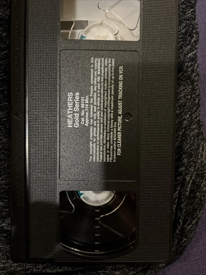Heathers (VHS, 1994) Gold Edition - Christian Slater, Winona Ryder - 99101, rare - Image 3 of 4