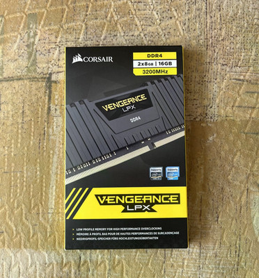 Corsair Vengeance LPX 16GB DDR4-3200 CL16 RAM Kit 2x8GB XMP CMK16GX4M2B3200C16