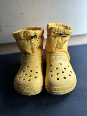 Crocs Classic Lined Neo Puff Insulated Boots W9 / M5 Canary Yellow