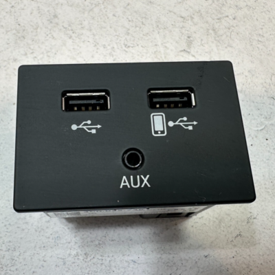 2016-2017 Audi A6 USB Media Port AUX Jack Input Adapter Hub OEM | eBay