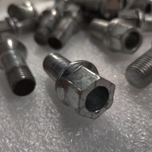 VOLKSWAGEN VW AUDI BENTLEY OEM LUG BOLT LUG NUT P/N: WHT002437 / WHT-002-437-VAG - Picture 4 of 10
