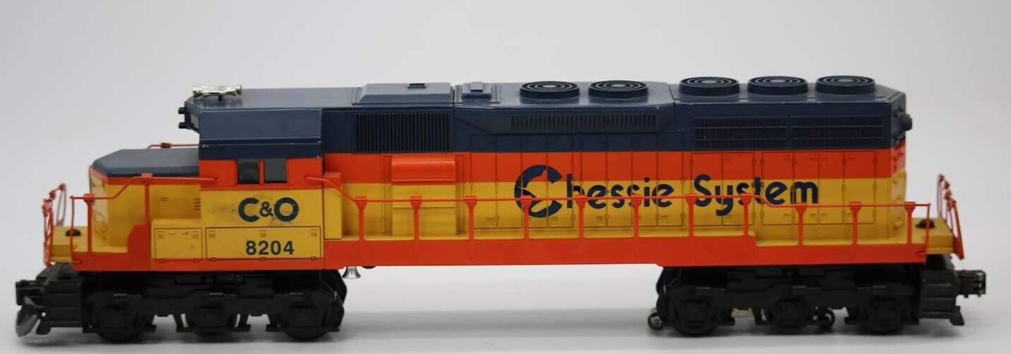 Lionel 1:48 O Scale Chessie System SD40 Diesel Locomotive #8204 Non-Powered Model 6-18204