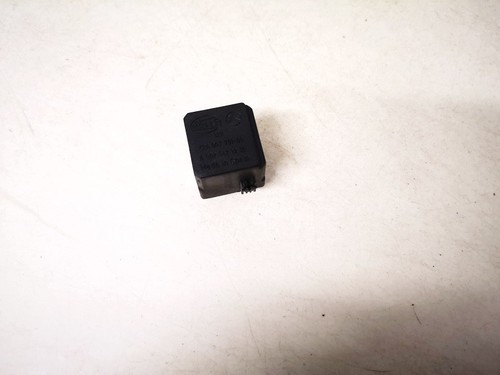 a0025421319 Relais, Arbeitsstrom 4ra007791-00 Mercedes-Benz E-CLA DE1292291-07