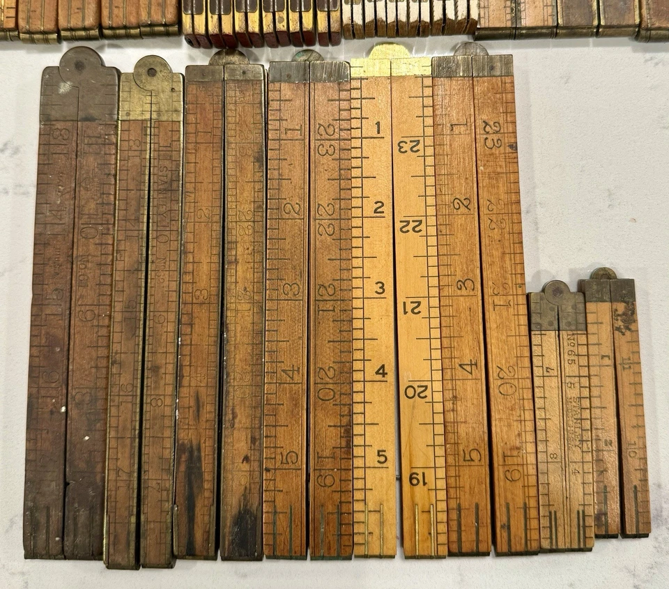Лот из 16 винтажных деревянных складных линейок и направляющих сделано в США - Изображение 3 из 4