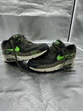 Camo Nike Air Max 90 Size 7Y Used- AIR bubble...