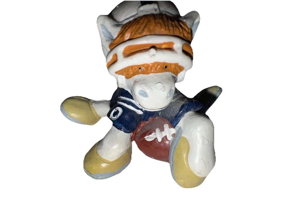 Vintage Set 1983 Baltimore (Indianapolis) Colts Mascot 2" Figure NFL Huddles - Image 3 of 4