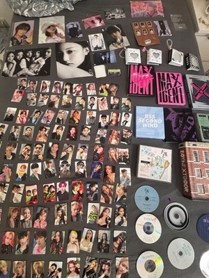 Kpop photo cards, Albums, Posters and more !