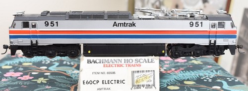 Locomotora eléctrica HO-Bachmann 65505 AMTRAK E60CP #951 EX | Zustand: New