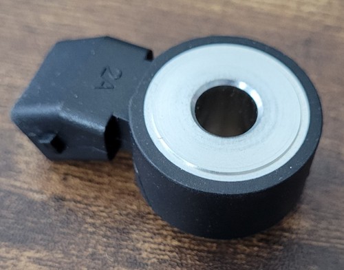 NAPA Echlin Ignition Knock Detonation Sensor DKS654 - Picture 3 of 4