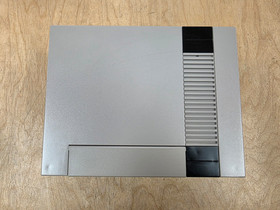 Nintendo NES Control Deck Console In Box Good Condition TESTED