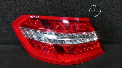 WZ-31 * Mercedes W212 LED Rückleuchte Links Avantgarde Limousine 2129060558