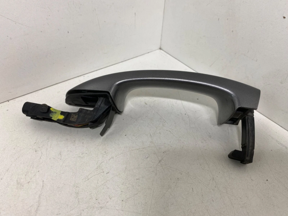 VOLKSWAGEN TOUAREG 7P LEFT GREY COLOUR M7W KEYLESS DOOR HANDLE 